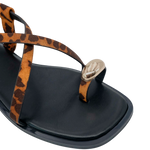 Sandalias flats Estela para mujer color animal print