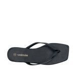 Sandalias flats Solina para mujer color negro
